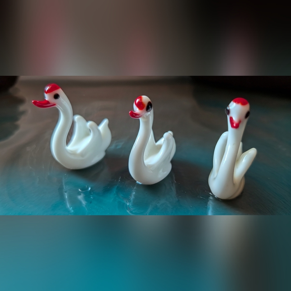 Vintage Milk Glass Swan Set in White and Red